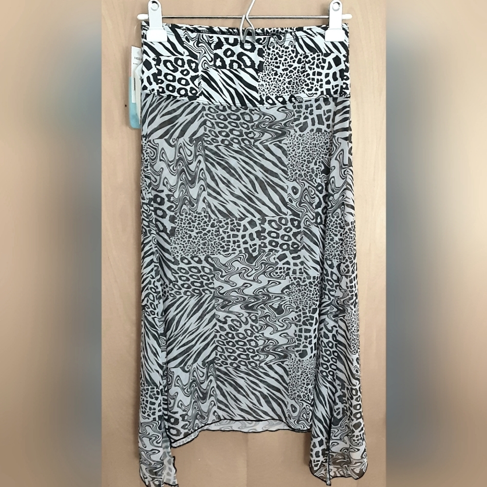NWT Skirt, Beach Pool Coverup, Black and White, Size S